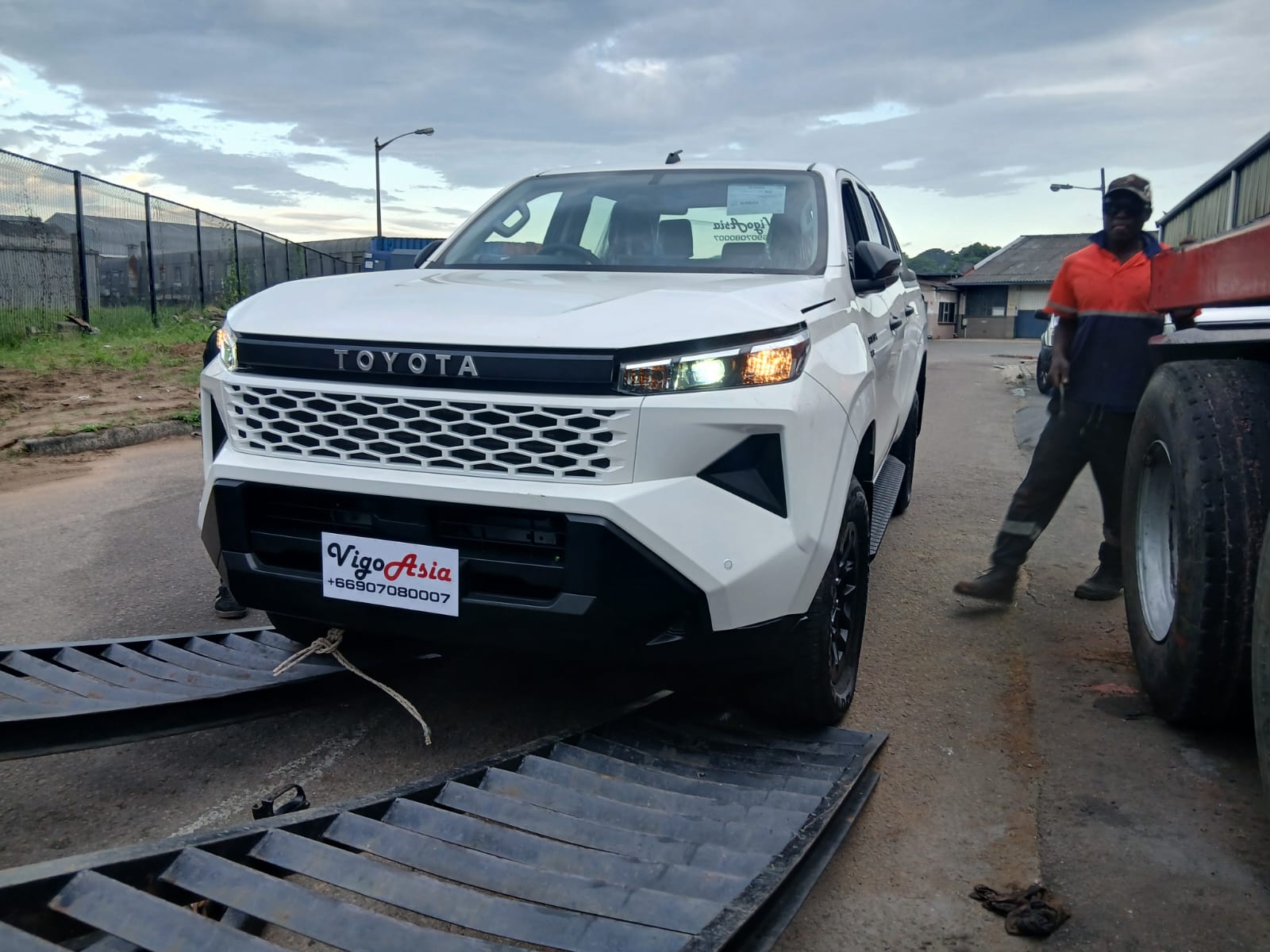 Specialized Shipping